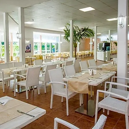 Riva Park 4*