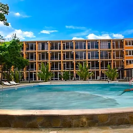 Riva Park 4*