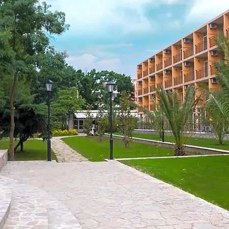 Hotel Riva Park 4*